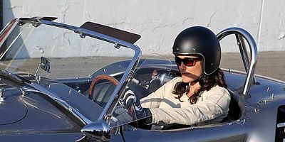 Poster der Serie Pmni