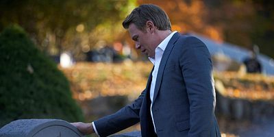 Poster der Serie Between Sleep And Awake