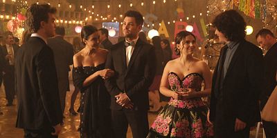 Poster der Serie Girl... You'll Be a Woman, Soon