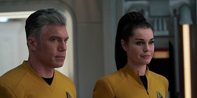 Poster der Serie Lift Us Where Suffering Cannot Reach