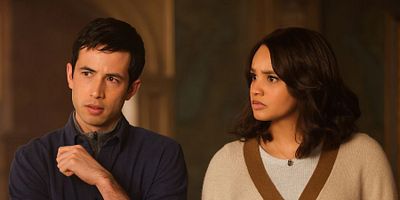 Poster der Serie She Returns