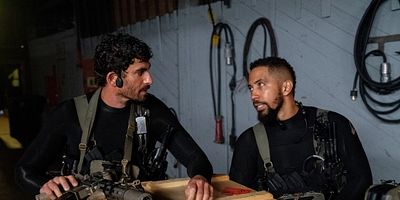 Poster der Serie Crawl, Walk Run