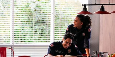 Poster der Serie Dancing With Our Hands Tied