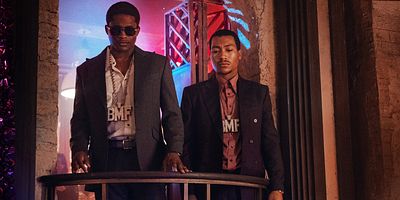 Poster der Serie Both Sides of the Fence