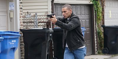 Poster der Serie Into the Deep