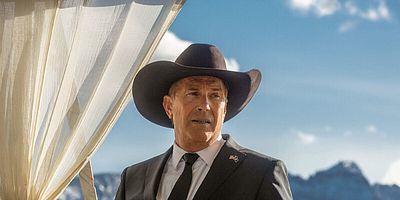 Poster der Serie One Hundred Years Is Nothing