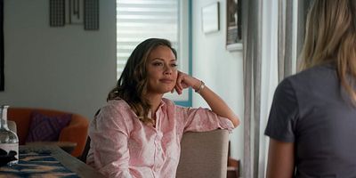 Poster der Serie Rising Sun