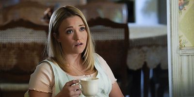 Poster der Serie A Frat Party, a Sleepover and the Mother of All Blisters