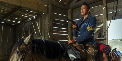 Poster der Serie Vultures on the Line