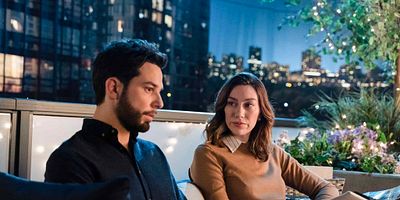 Poster der Serie Twelve Worried Persons