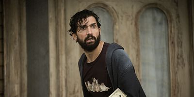 Poster der Serie Strangers In A Strange Land