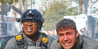 Poster der Serie Pay It Forward