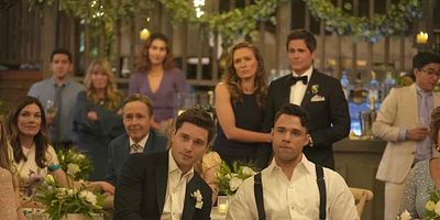 Poster der Serie Two Weddings And A Train Wreck