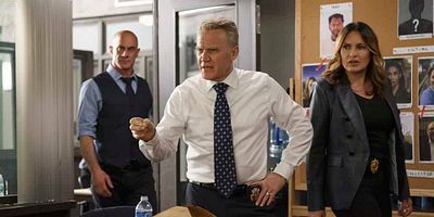 Poster der Serie All Pain Is One Malady