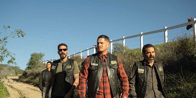 Poster der Serie I Hear the Train A-Comin