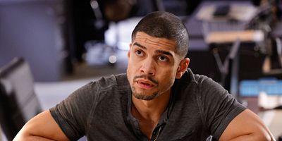 Poster der Serie Beyond the Sea