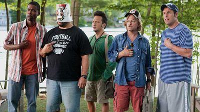 bild aus der news "Kindsköpfe 3" als Horrorfilm mit Adam Sandler? Ein Drehbuch wird im Netz gefeiert