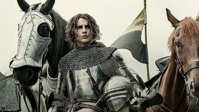 bild aus der news Streaming-Tipp: Timothée Chalamet in einem düsteren Mittelalter-Epos - und dann taucht plötzlich ein anderer Superstar auf...