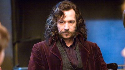 bild aus der news "Ich war 42 Jahre alt, alleinerziehender Vater und völlig pleite": Gary Oldman bereut diesen missratenen Film – aber er musste die Rolle aus Geldnot annehmen