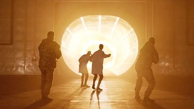 bild aus der news "Wir haben Space-Monster reingelassen!" Deutscher Trailer zum brutalen Sci-Fi-Horror "Area 51 - Das Alien-Portal"