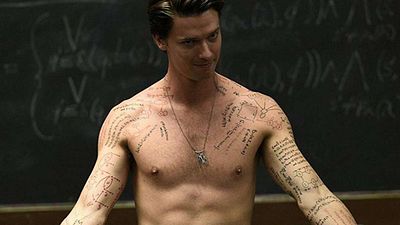 bild aus der news Heute im TV: Arnold Schwarzeneggers volltätowierter Sohn in einem Horror-Mindfuck für Fans von "Fight Club"