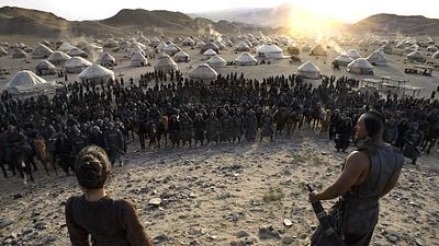 bild aus der news Der erste große Netflix-Flop war eine ehrgeizige Antwort auf "Game Of Thrones": 200 Millionen Verlust für eine Serie, an die sich niemand mehr erinnert
