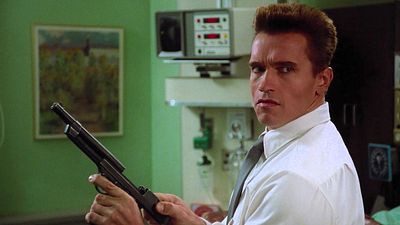 bild aus der news Action-Knaller mit Arnold Schwarzenegger endlich wieder im Kino: Trailer zur Wiederaufführung von "Red Heat"