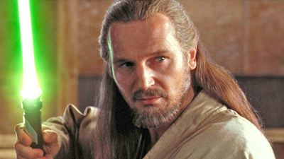 "Es ist ein Kult": Liam Neeson erinnert sich an seine "Star Wars"-Zeit – und teilt gegen Disney aus