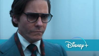 Daniel Brühl als kontroverse Ikone: Erster Trailer zur Disney+-Serie "Becoming Karl Lagerfeld"