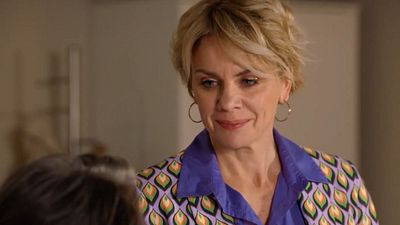 bild aus der news GZSZ-Vorschau heute: Yvonne traut Julian nicht über den Weg