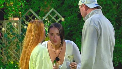 bild aus der news Doppel-Exit im "Sommerhaus der Stars": So überraschend fliegt Favoriten-Paar raus – und Fans feiern es