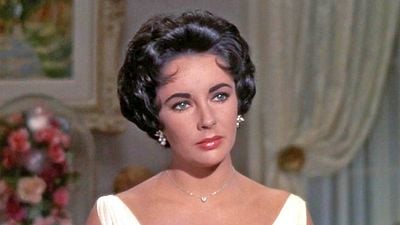 bild aus der news "Sie wollte sogar zu ihrer eigenen Beerdigung zu spät kommen": Hollywood-Ikone Elizabeth Taylor (†79) hinterließ ihrer Familie einen ungewöhnlichen letzten Wunsch