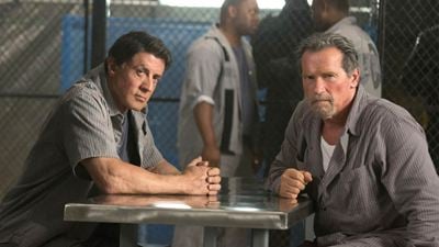 "Es ist, als ob man eine Lunte anzündet": Arnold Schwarzenegger gibt zu, dass Sylvester Stallone der bessere Schauspieler ist