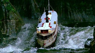 bild aus der news Morddrohungen, Flugzeugabstürze und Selbstverstümmelung mit der Motorsäge: So katastrophal war der Dreh eines weltberühmten Abenteuerfilms