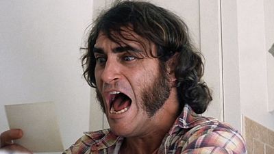 bild aus der news Vergesst "Joker": Heute läuft ein abgefahrener Geheimtipp im TV, in dem Joaquin Phoenix noch grandioser ist!