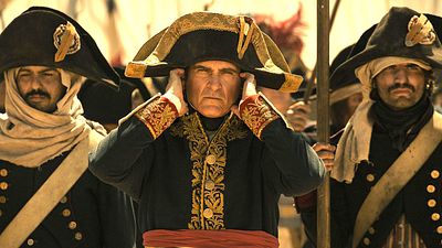 bild aus der news Wer ist Lulu? Das steckt hinter der Widmung am Ende von Ridley Scotts "Napoleon"-Film