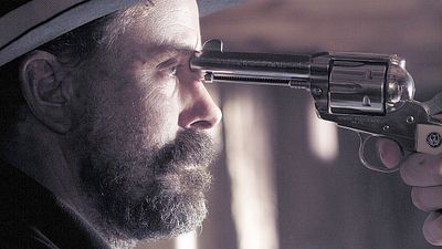 bild aus der news Western-Action trifft Creature-Horror: Atmosphärischer Trailer zum Supernatural-Gruseler "Blackwood"