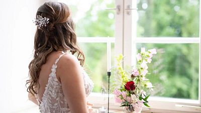 bild aus der news "Schlechtes Bauchgefühl": "Hochzeit auf den ersten Blick"-Braut zweifelt kurz vorm Jawort am Experiment