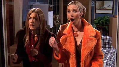 bild aus der news "Traurig", "schrecklich" und "Wahnsinn": Diese düstere "Friends"-Theorie schockiert sogar die Serien-Macherin