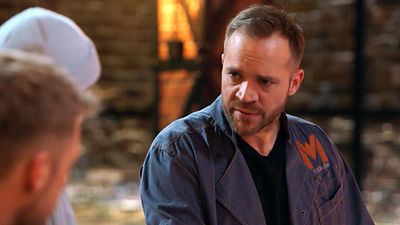 bild aus der news GZSZ-Vorschau heute: John und Paul wenden sich wegen seiner Affäre von Erik ab