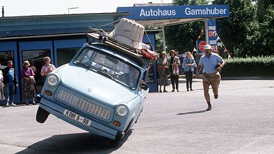 bild aus der news Heute im TV: Der erste gesamtdeutsche Megahit – 1,4 Mio. strömten in die Kinos, um wiedervereint zu lachen