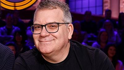 bild aus der news Eltons "Wer weiß denn sowas?"-Auftritt sorgt bei Fans für Kritik: So reagiert der Moderator auf die negativen Kommentare