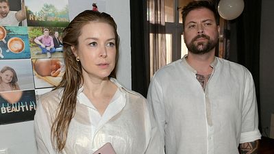 bild aus der news GZSZ-Spoiler: John erwischt Jessica bei einem unangenehmen Moment in der Badewanne