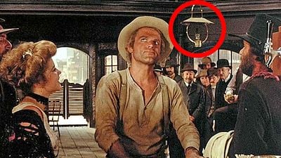 bild aus der news "Mein Name ist Nobody": Stoppt den Kult-Western bei 52 Minuten und 36 Sekunden – und schaut euch diesen Saloon ganz genau an!