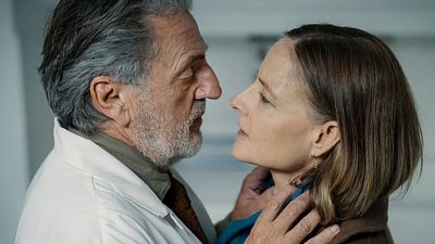 bild aus der news Jodie Foster auf Mörderjagd mit jeder Menge Stars als Verdächtige: Deutscher Trailer zu "Paris Murder Mystery"