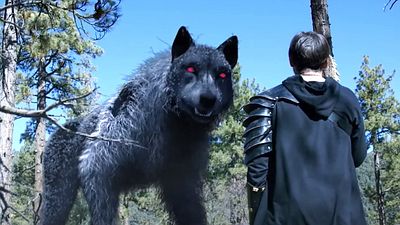 bild aus der news In 3 Tagen tritt ein "Fast & Furious"-Muskelprotz in die Fußstapfen von Chris Hemsworth: Im Trailer zu "Thor: God Of Thunder" gibt’s Trash-Spektakel statt Marvel-Bombast