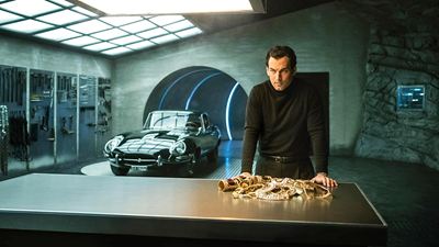 Exklusiv bei FILMSTARTS: James Bond trifft auf Comic-Kult im deutschen Trailer zu "Diabolik wird gejagt"