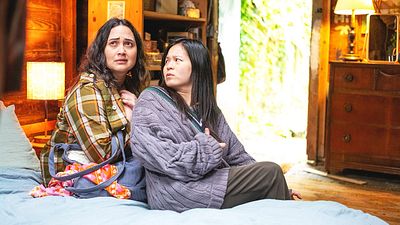 bild aus der news "Star Wars", "Wicked"- & Scorsese-Stars im Remake eines Klassikers: Turbulenter Trailer zu "The Wedding Banquet"