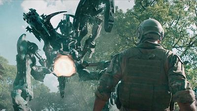 bild aus der news Heute im TV: In diesem brutalen Sci-Fi-Actioner bekämpfen ein Marvel-Schurke und ein Bond-Girl eine Alien-Invasion