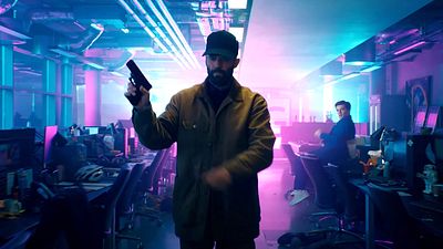 bild aus der news Im deutschen Trailer zum Action-Reißer "The Beekeeper" nimmt Jason Statham brutal Rache